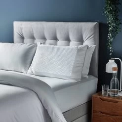 Silentnight Wellbeing Cool Touch Medium Pillow -Home Furnishings Store 1348888 R Z003A