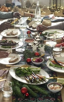 Habitat 16 Piece Gold Stainless Steel Cutlery Set -Home Furnishings Store 9437014 R Z002C